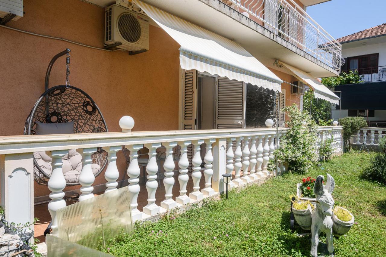 Vikeli Apartment Трогир Екстериор снимка