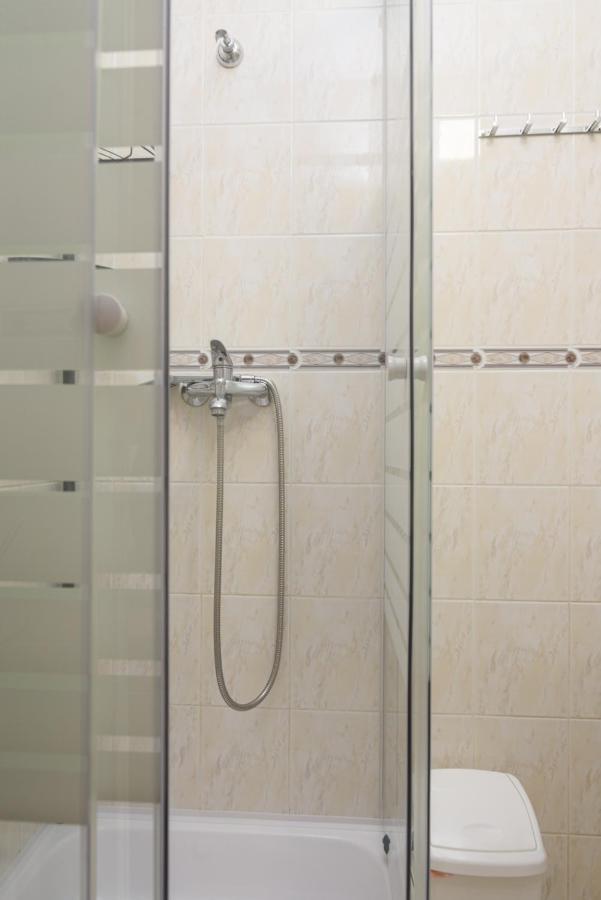 Vikeli Apartment Трогир Екстериор снимка